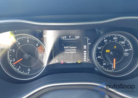 2019 Jeep Cherokee Latitude 4X4 from USA, damaged, VIN 1C4PJMCB3KD372153